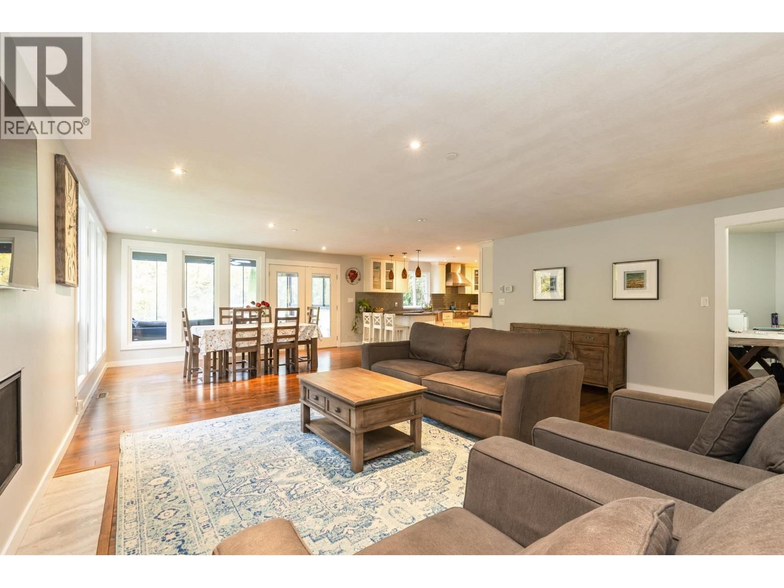 24445 104 AVENUE Image 10