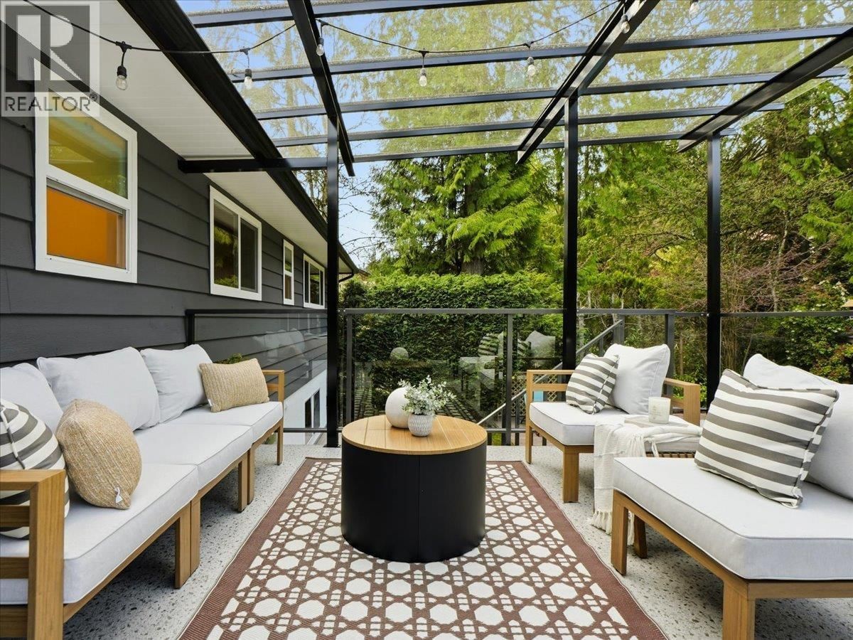 1392 CHAMBERLAIN DRIVE Image 28