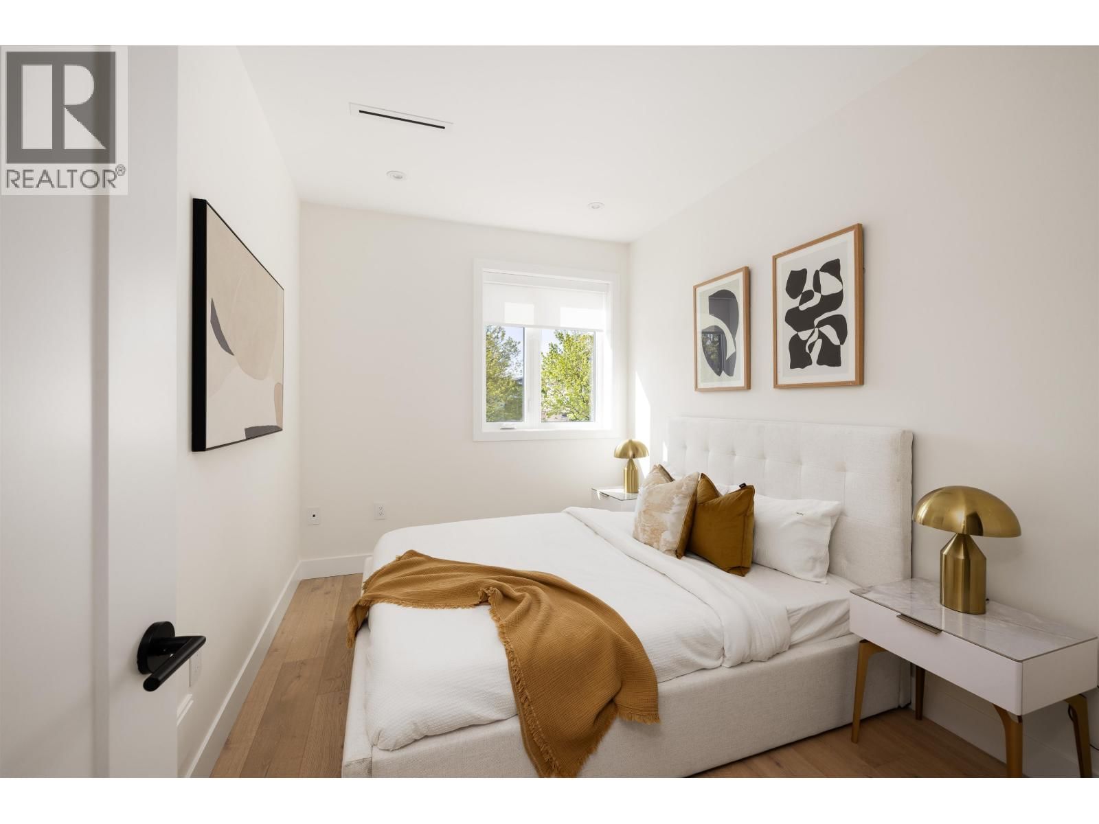 1 - 3141 19 AVENUE Image 18