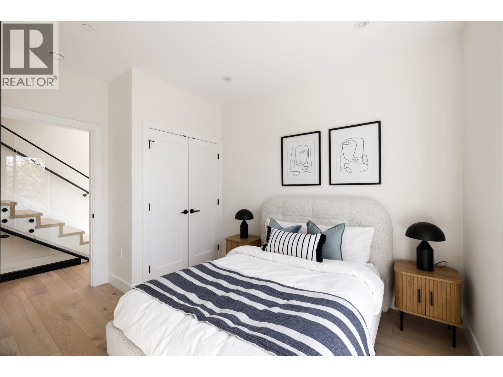 1 - 3141 19 AVENUE Image 23