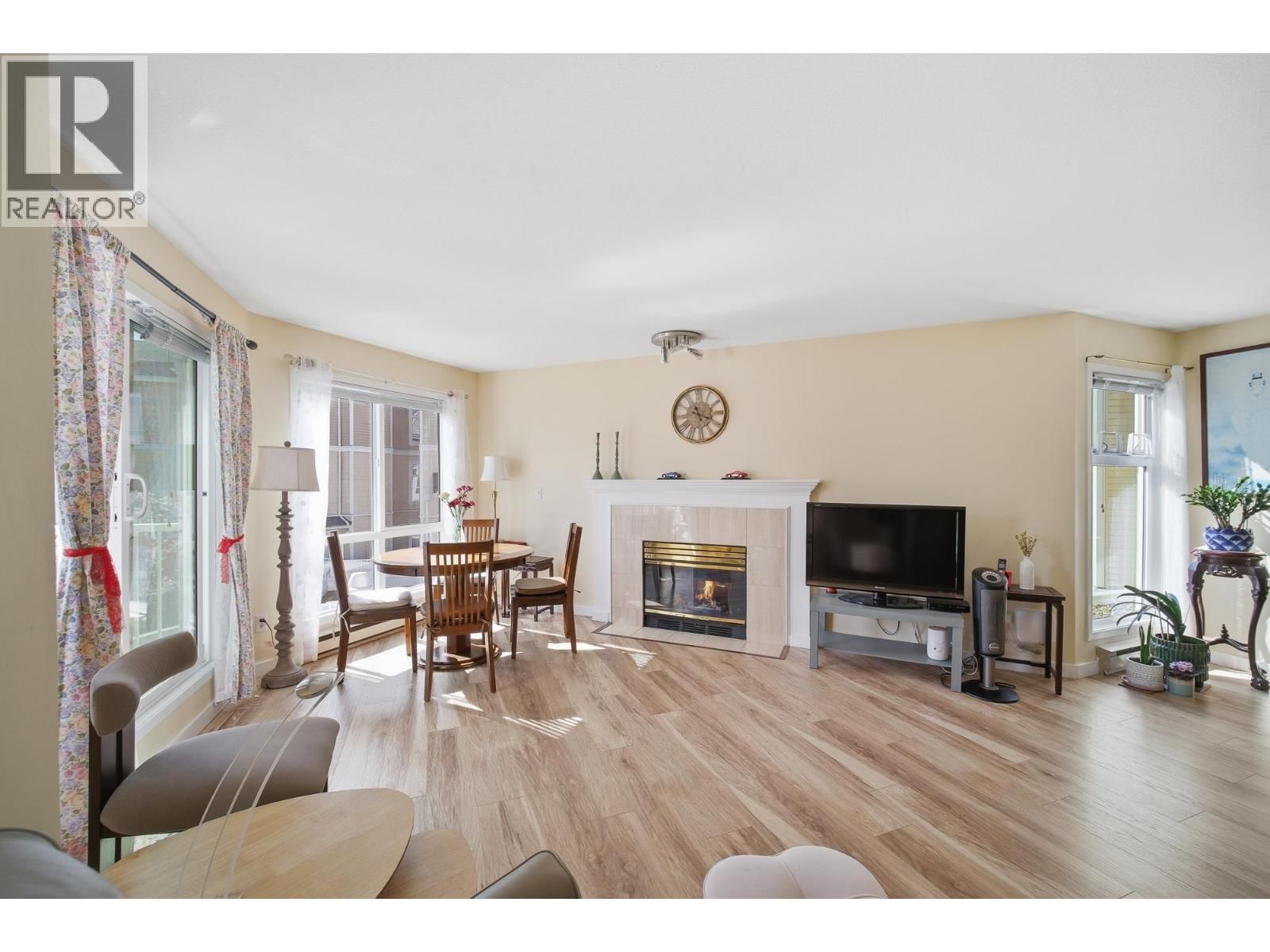 212 - 7437 MOFFATT ROAD Image 1