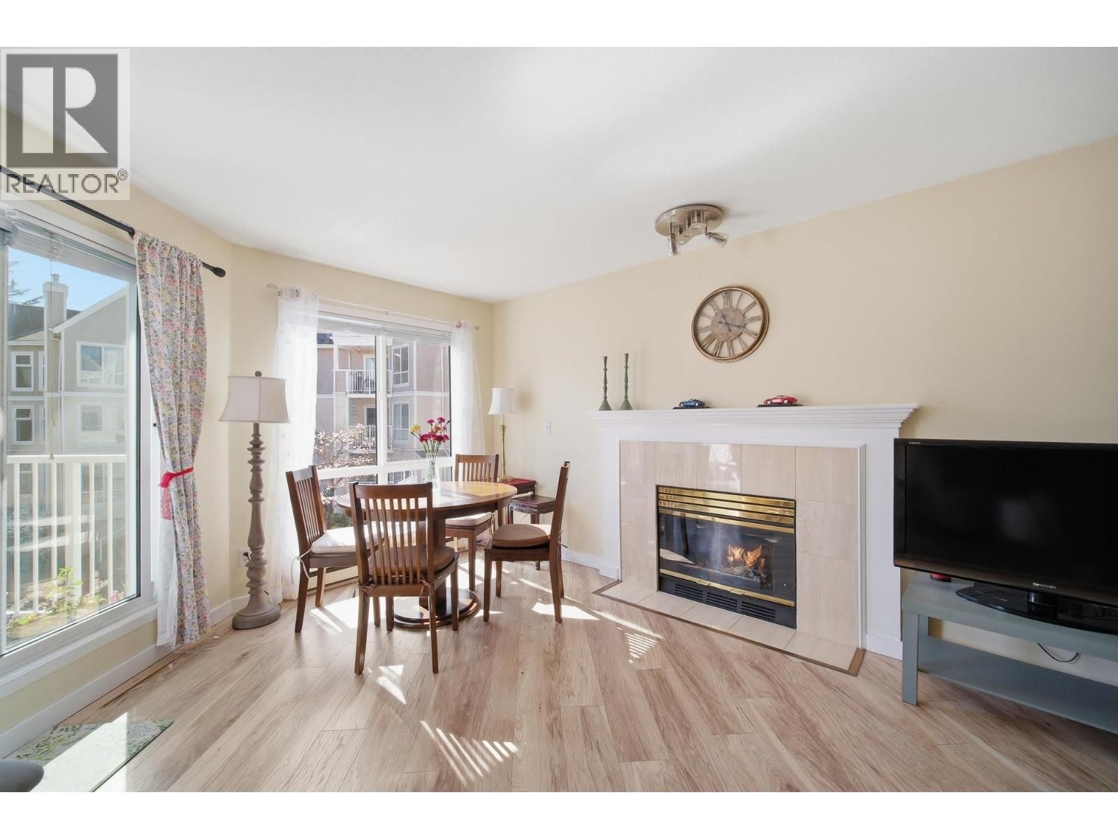 212 - 7437 MOFFATT ROAD Image 12