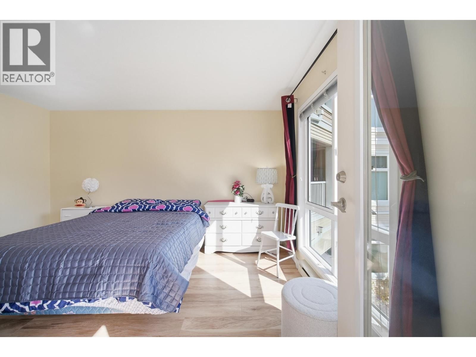 212 - 7437 MOFFATT ROAD Image 24