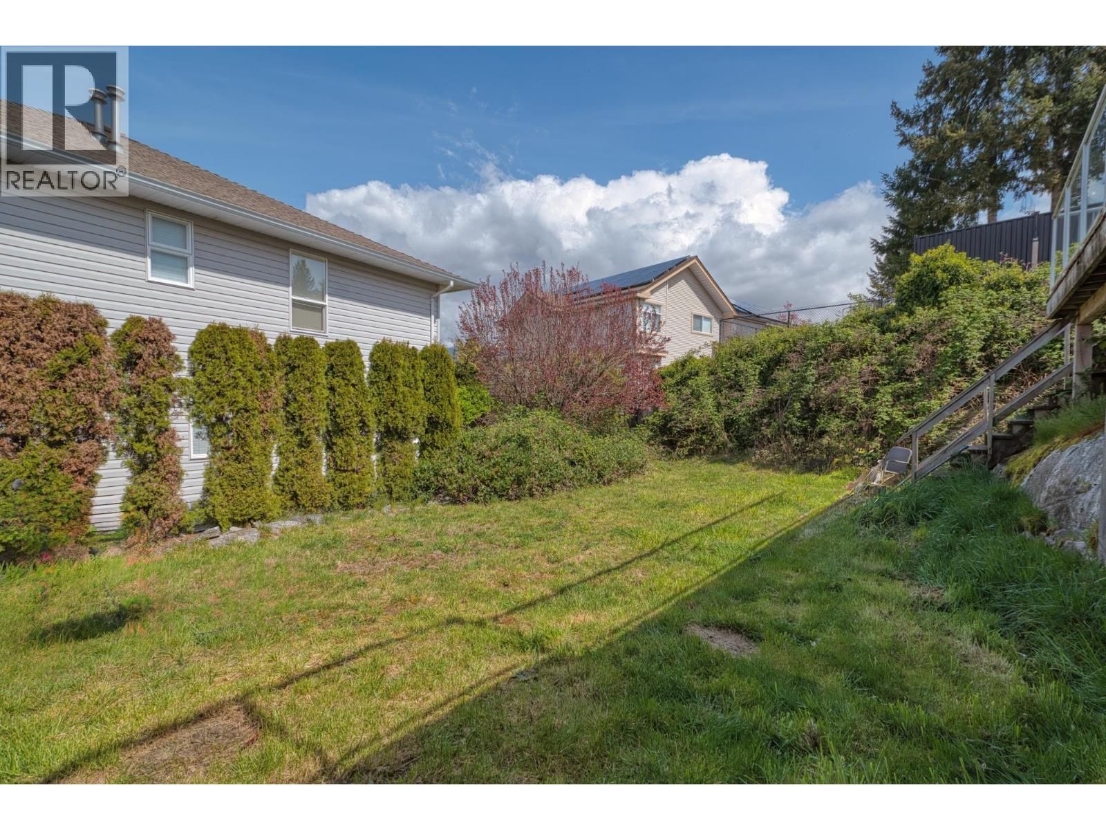 5796 TRAIL AVENUE Image 16