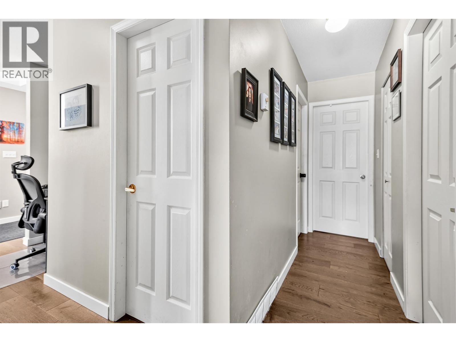 5796 TRAIL AVENUE Image 26