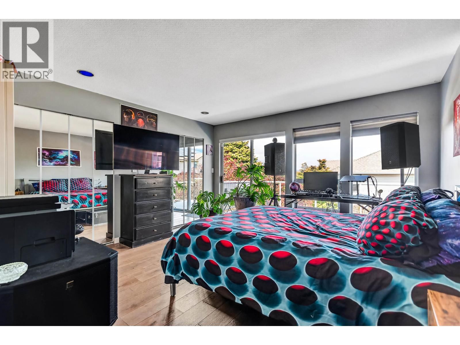 5796 TRAIL AVENUE Image 31