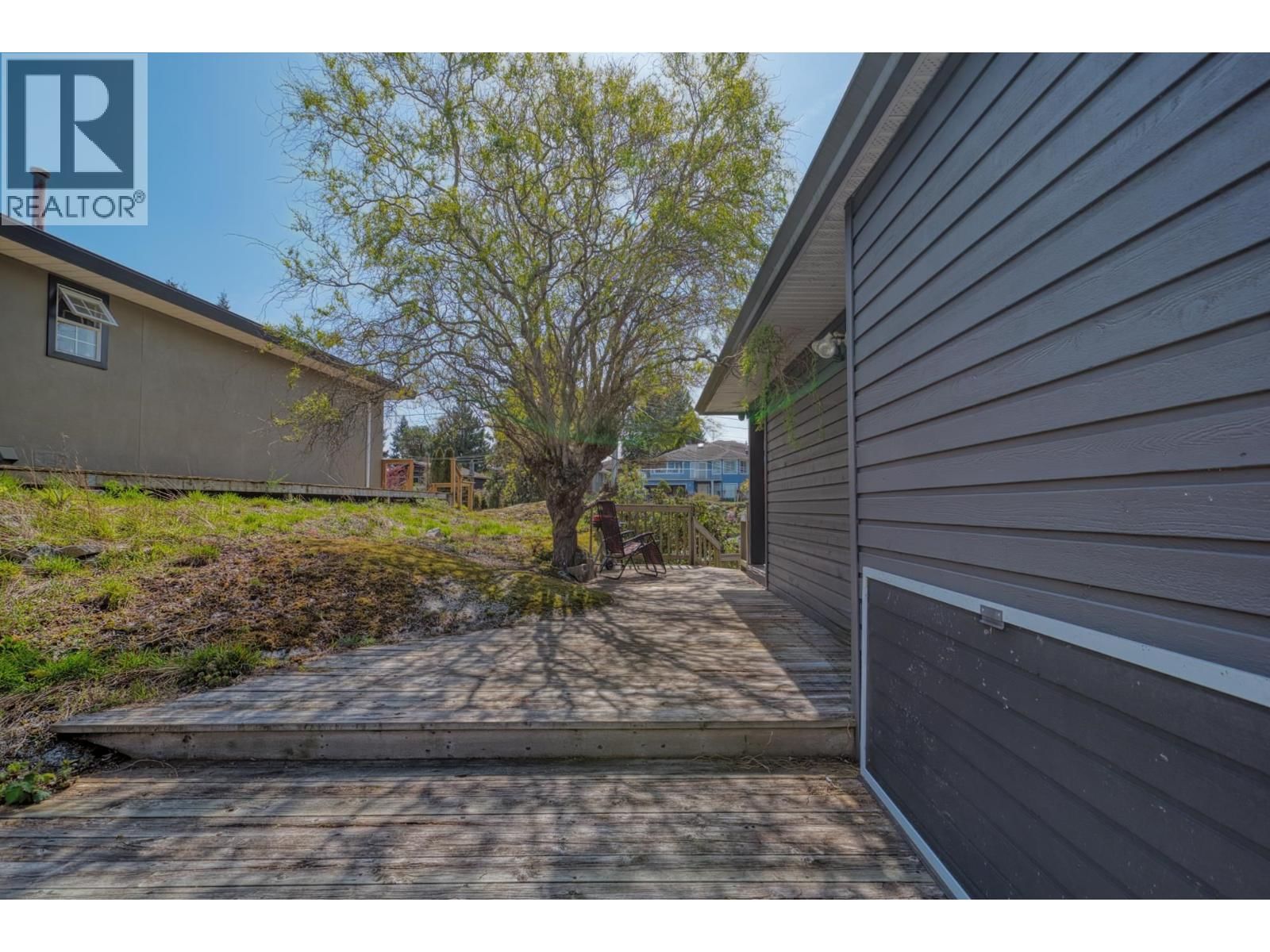 5796 TRAIL AVENUE Image 7