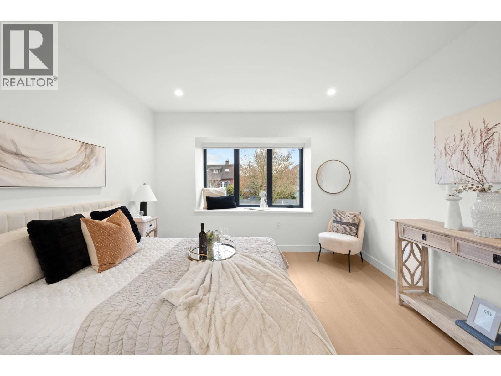 1 - 2247 PARKER STREET Image 22