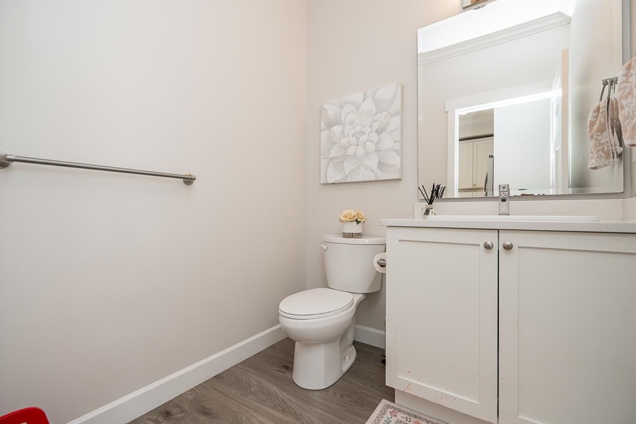 28 - 7157 210 STREET Image 18