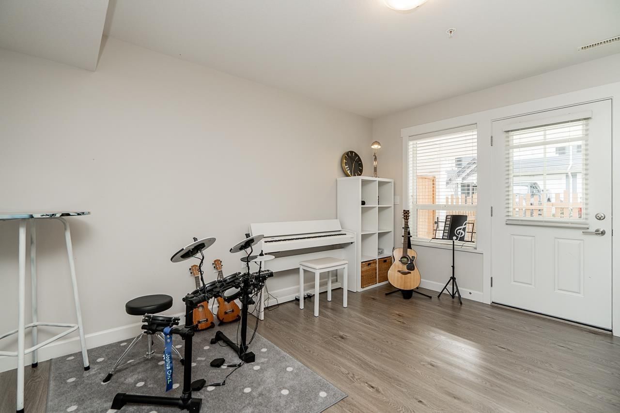 28 - 7157 210 STREET Image 30