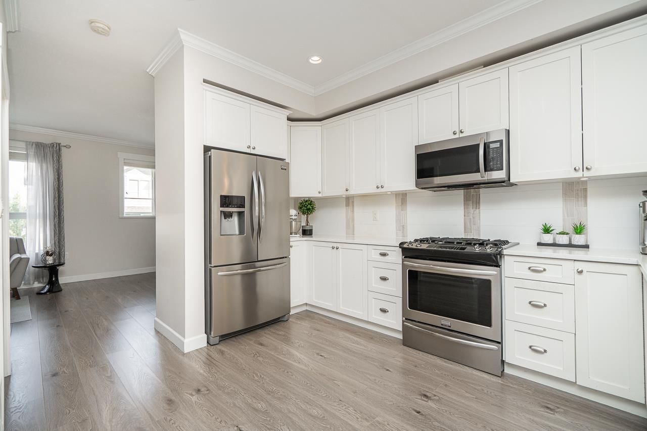 28 - 7157 210 STREET Image 6