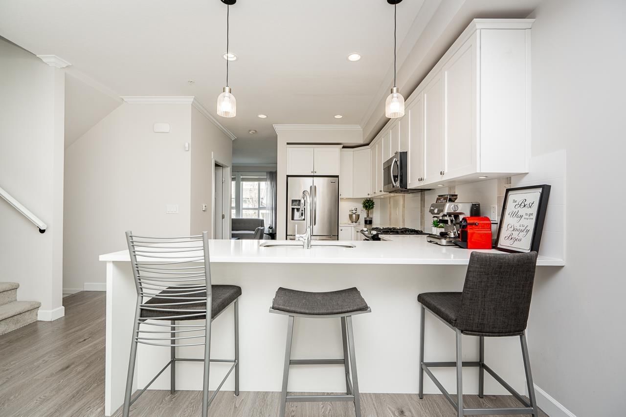 28 - 7157 210 STREET Image 9