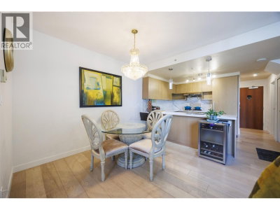 6590 NELSON Avenue | Burnaby British Columbia | Slide Image Thirteen