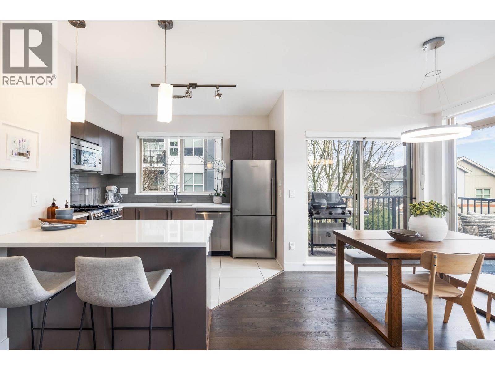 50 - 10133 RIVER DRIVE Image 3