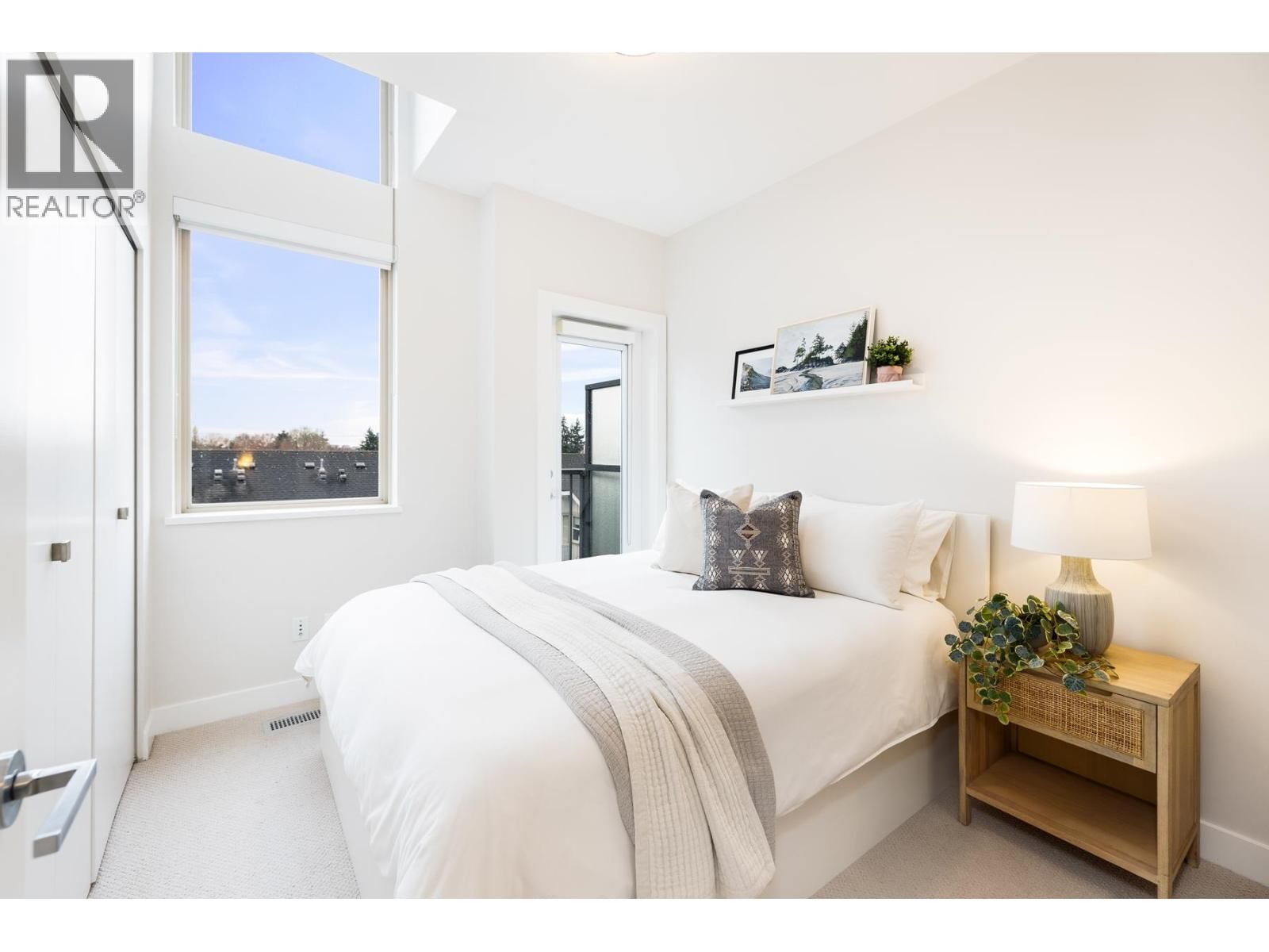 50 - 10133 RIVER DRIVE Image 31