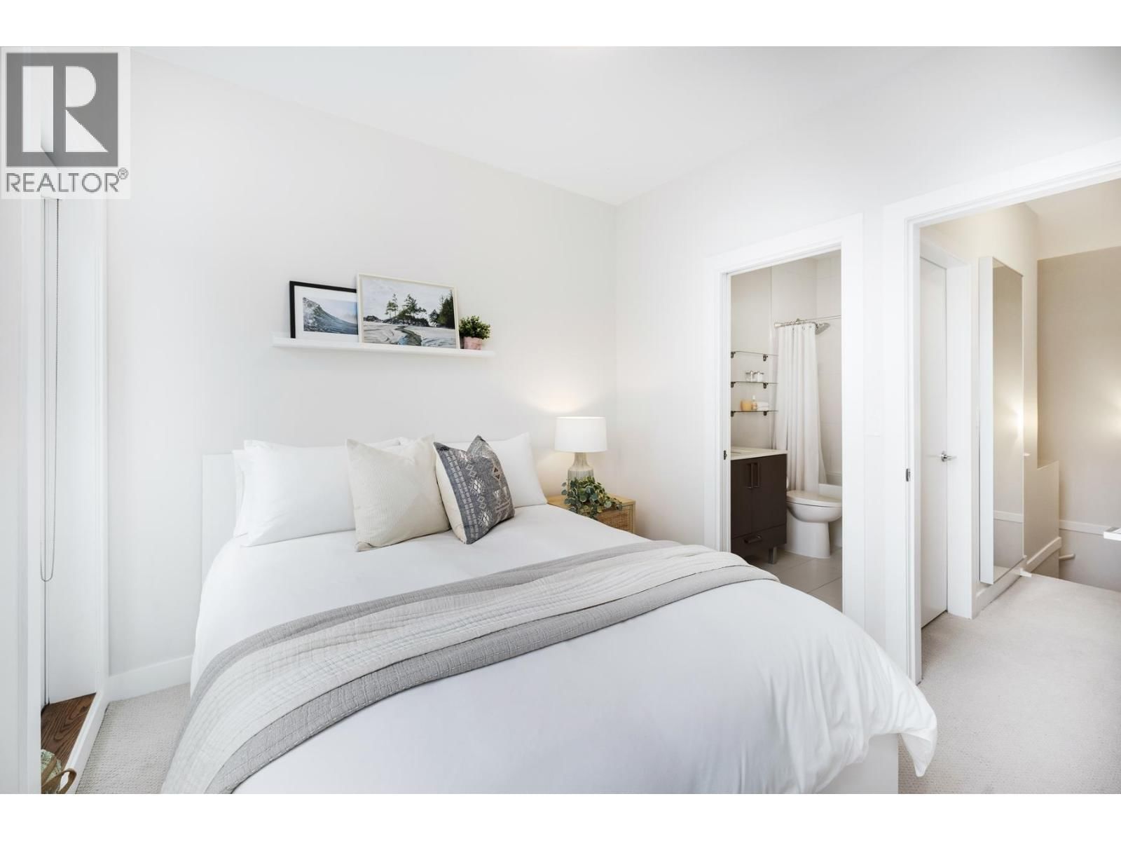 50 - 10133 RIVER DRIVE Image 32