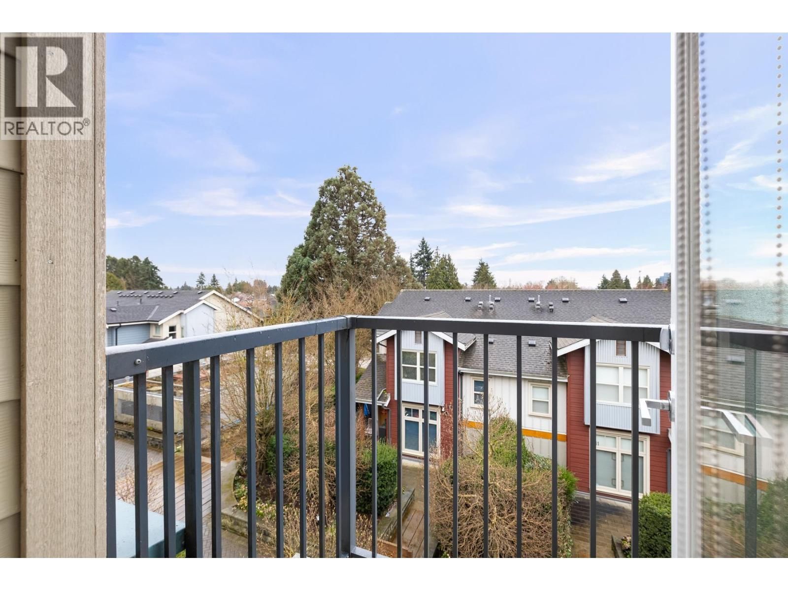 50 - 10133 RIVER DRIVE Image 33