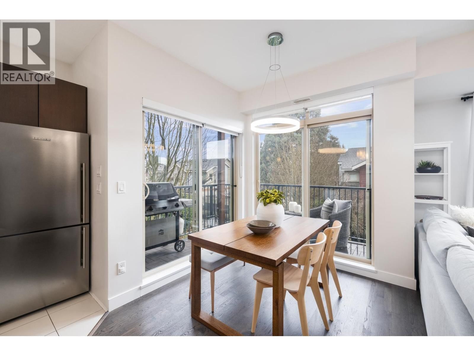 50 - 10133 RIVER DRIVE Image 5