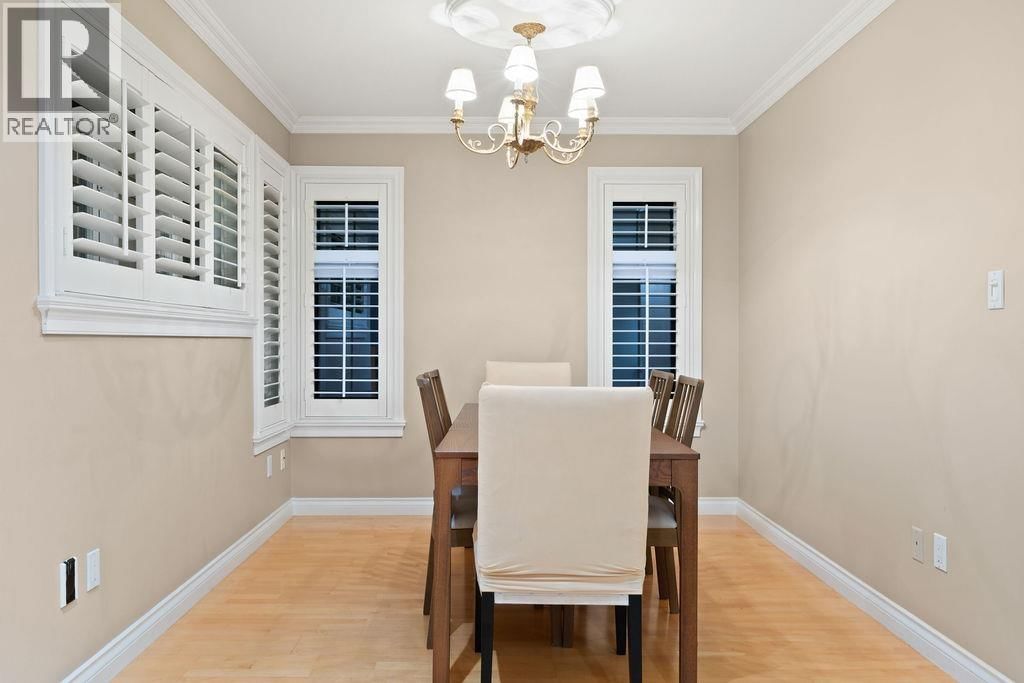 2517 MARINE DRIVE Image 13