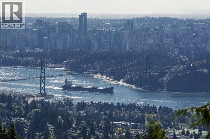 1167 EYREMOUNT Drive, West Vancouver, V7S3J6 | Image 2