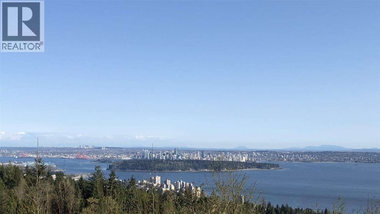 2716 RODGERS CREEK Place, West Vancouver, British Columbia V7S 2Z5