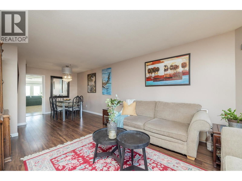 1038 WALLS Avenue, Coquitlam, V3K2T7 | Image 3