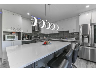 2802 UPLAND Crescent | Abbotsford British Columbia | Slide Image Five