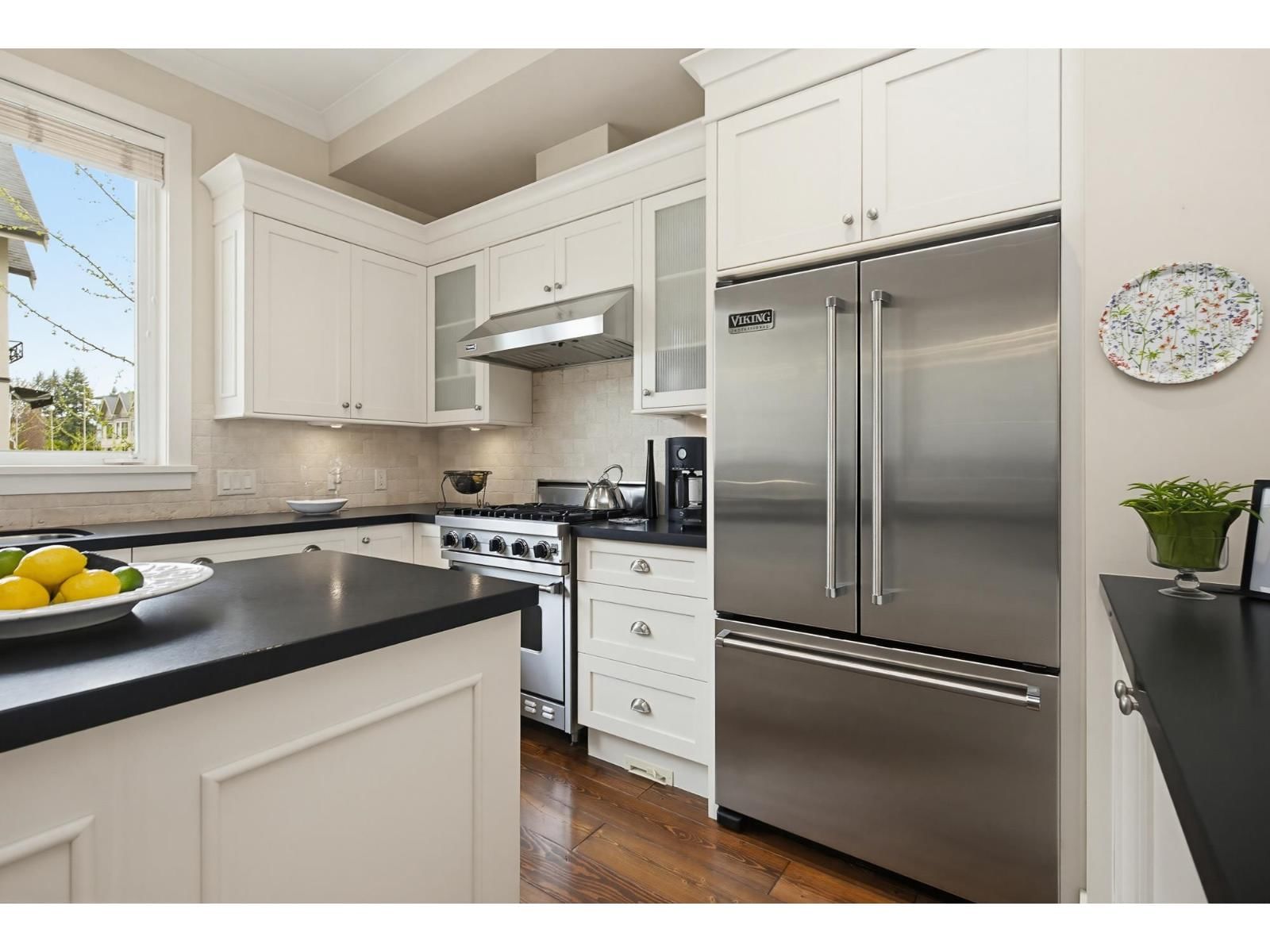 526 - 2580 LANGDON STREET Image 11