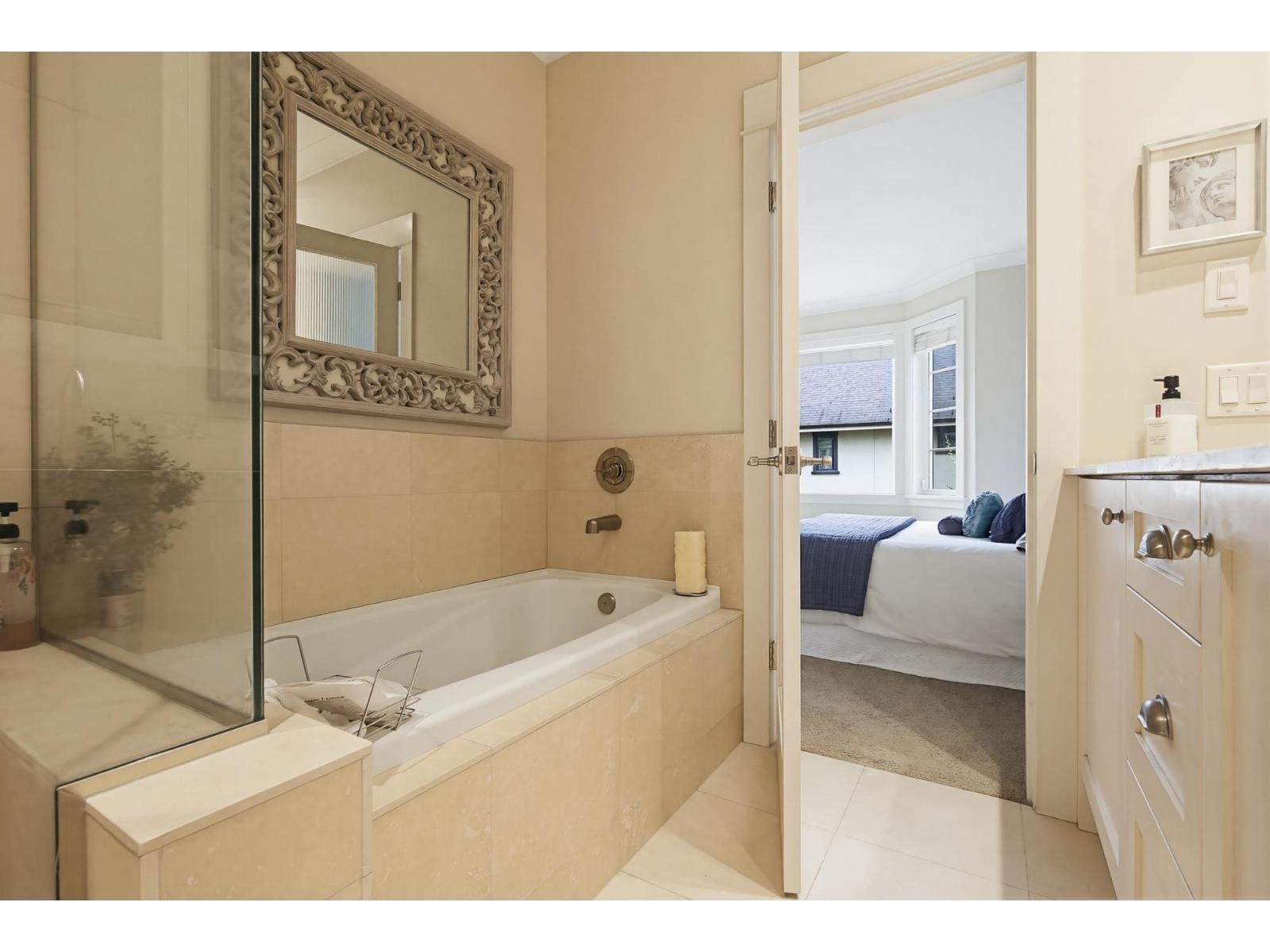 526 - 2580 LANGDON STREET Image 27