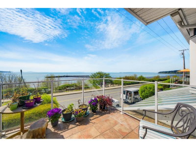 15165 MARINE Drive | White Rock British Columbia | Slide Image Four