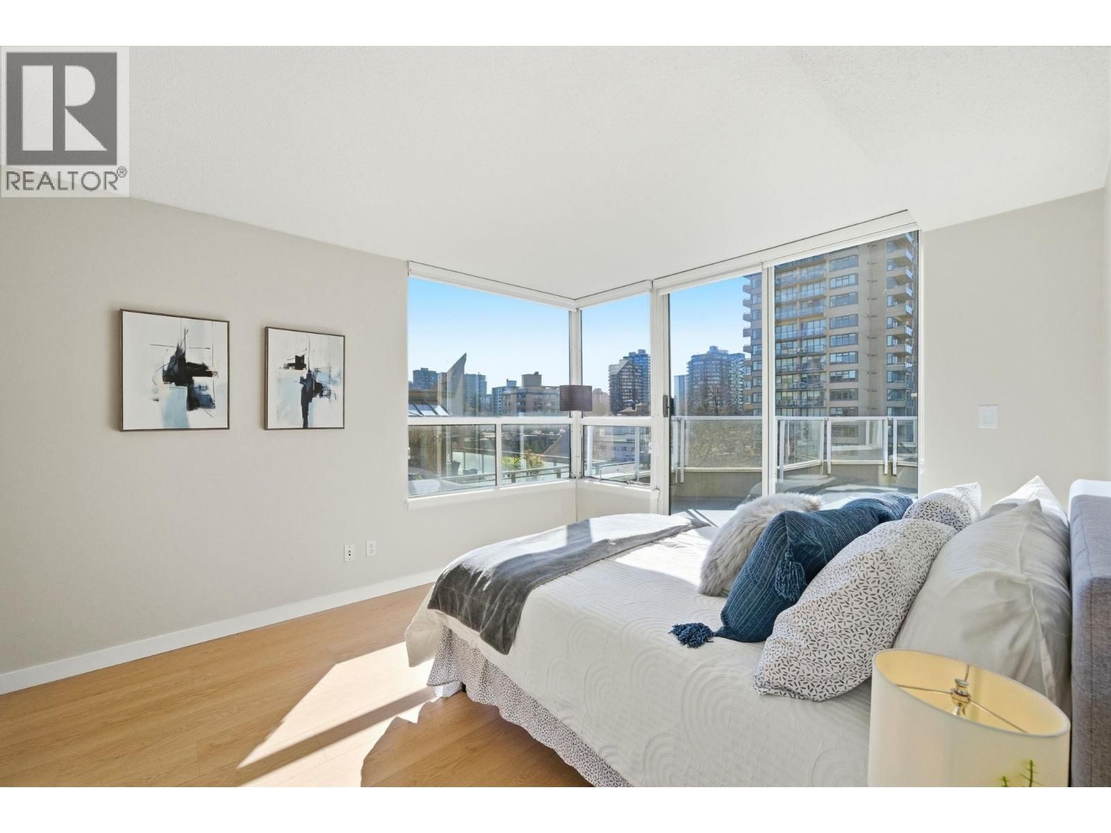 702 - 1771 NELSON STREET Image 25