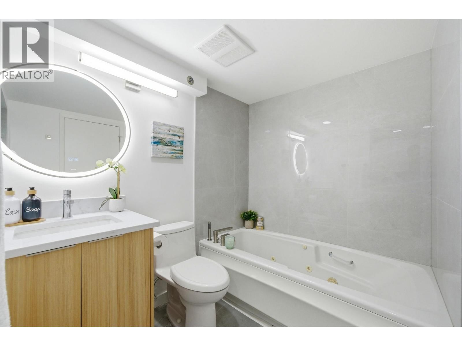 702 - 1771 NELSON STREET Image 27