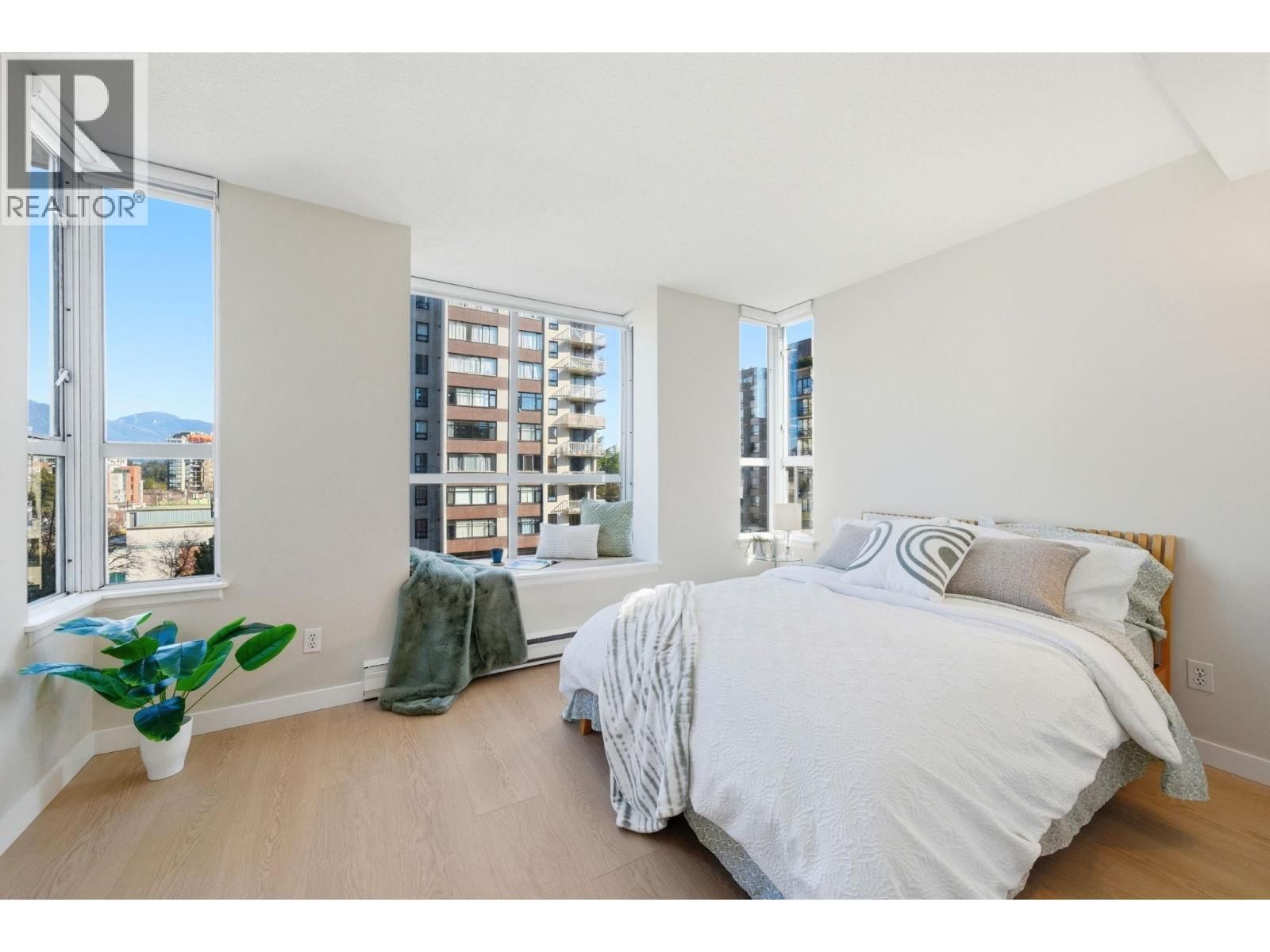 702 - 1771 NELSON STREET Image 28