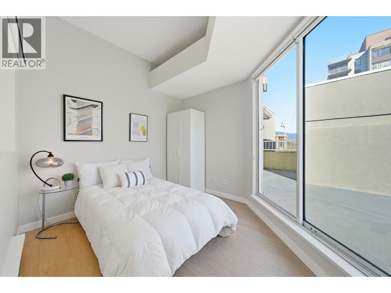 702 - 1771 NELSON STREET Image 31