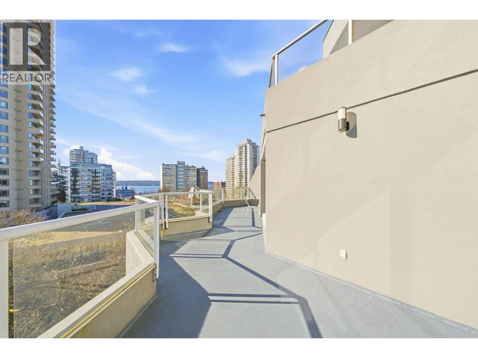 702 - 1771 NELSON STREET Image 33