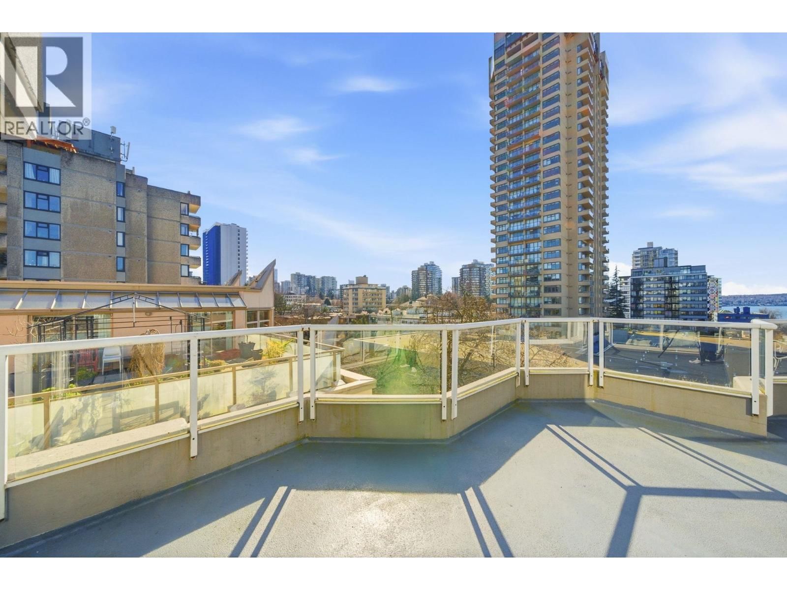 702 - 1771 NELSON STREET Image 34