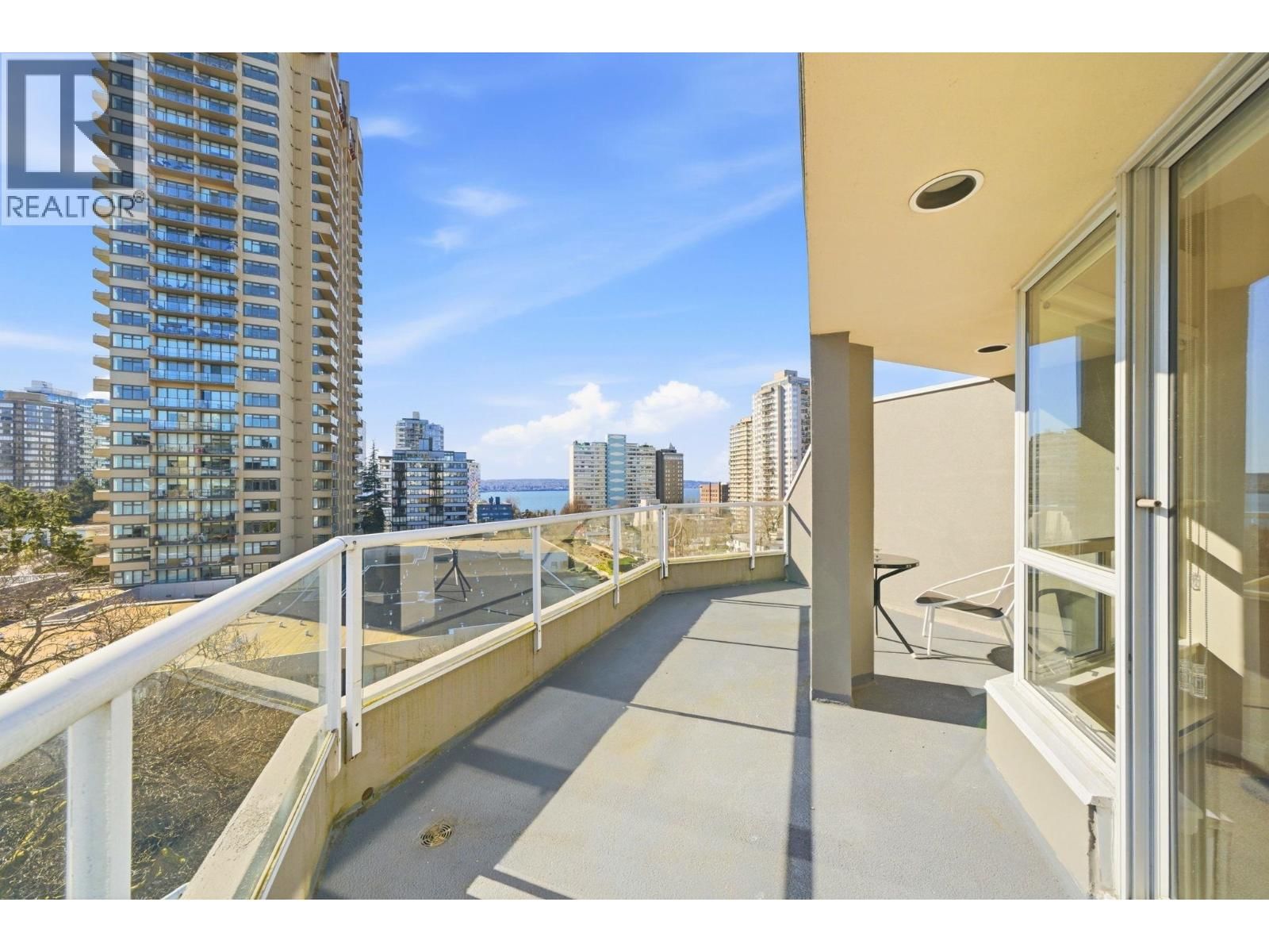 702 - 1771 NELSON STREET Image 36