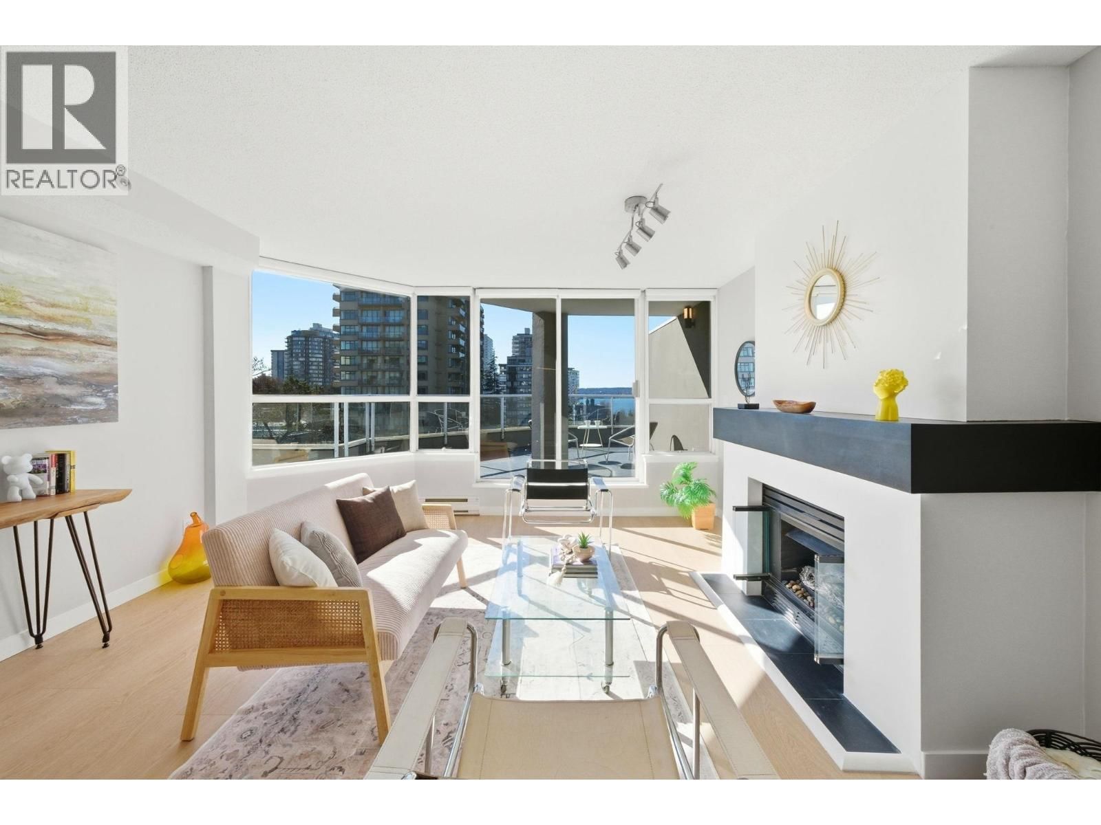 702 - 1771 NELSON STREET Image 6