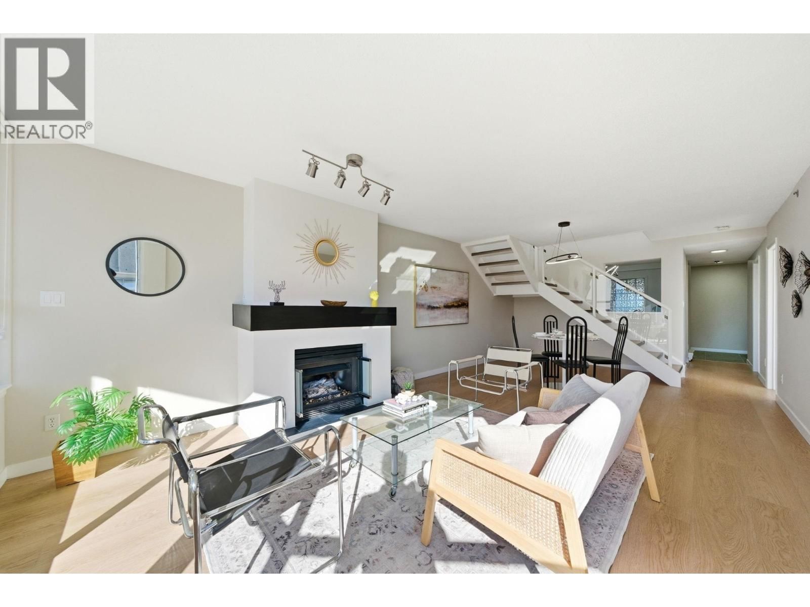 702 - 1771 NELSON STREET Image 7