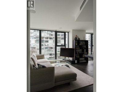 1601 QUEBEC Street | Vancouver British Columbia | Slide Image Six
