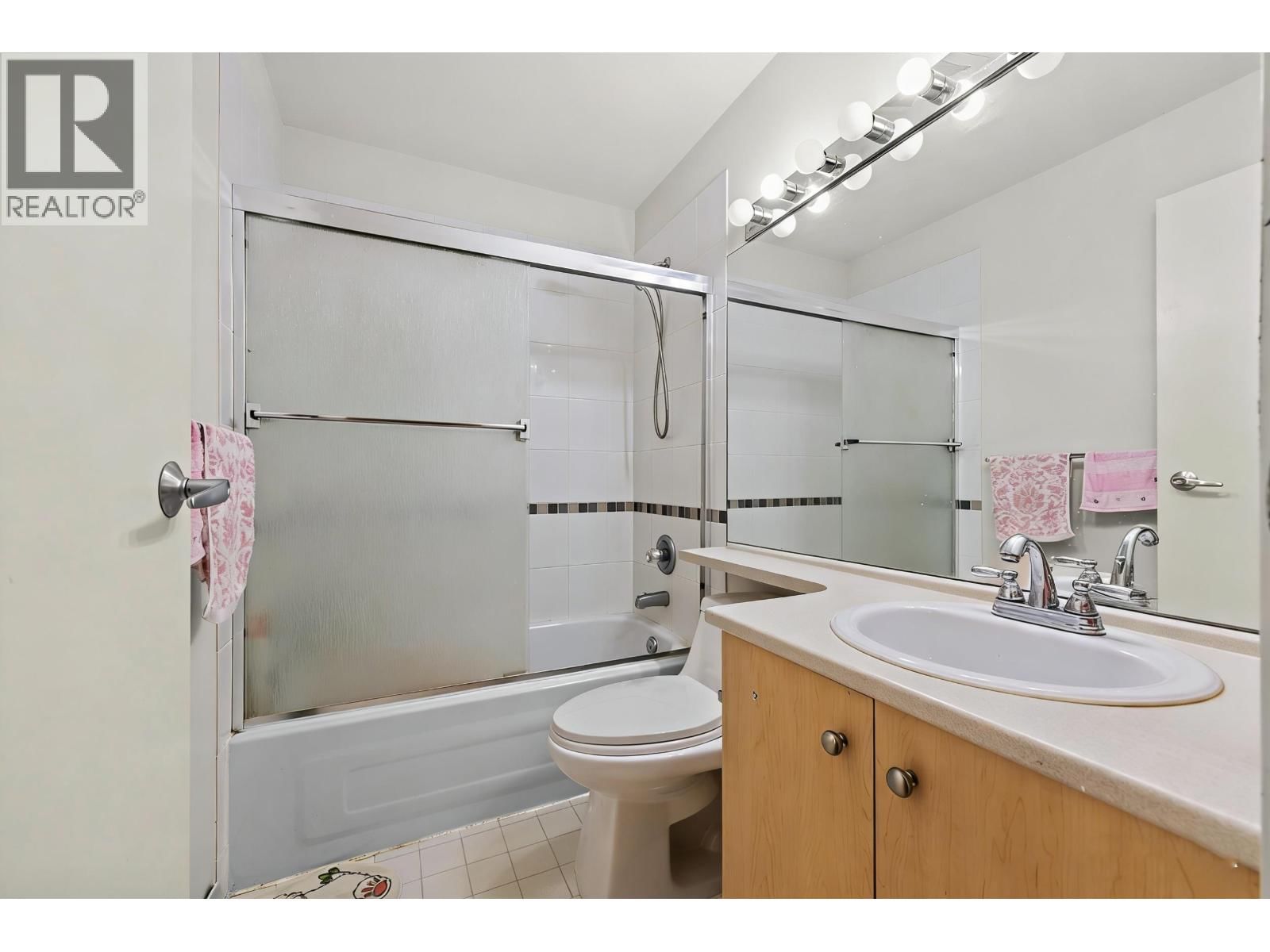 18 - 9079 JONES ROAD Image 21