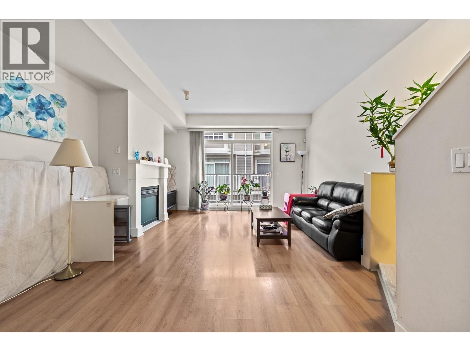 18 - 9079 JONES ROAD Image 3