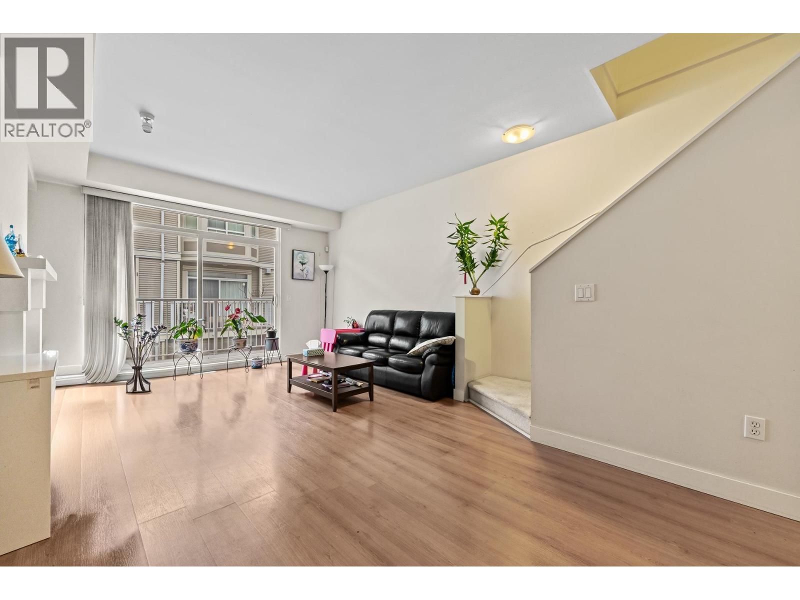 18 - 9079 JONES ROAD Image 4