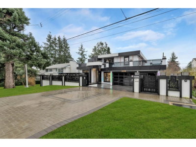15460 SEMIAHMOO Avenue | White Rock British Columbia | Slide Image One