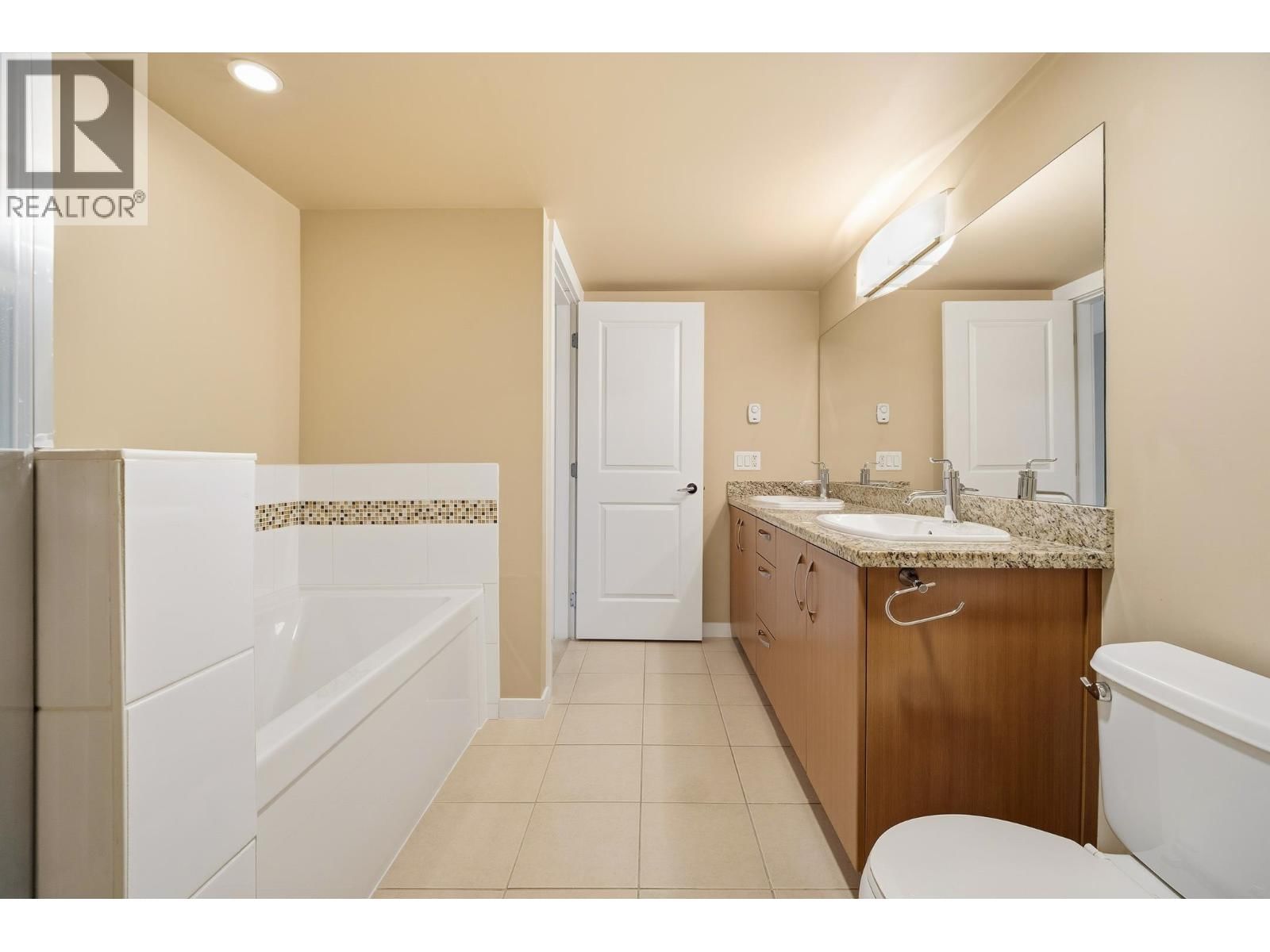 110 - 9199 TOMICKI AVENUE Image 19