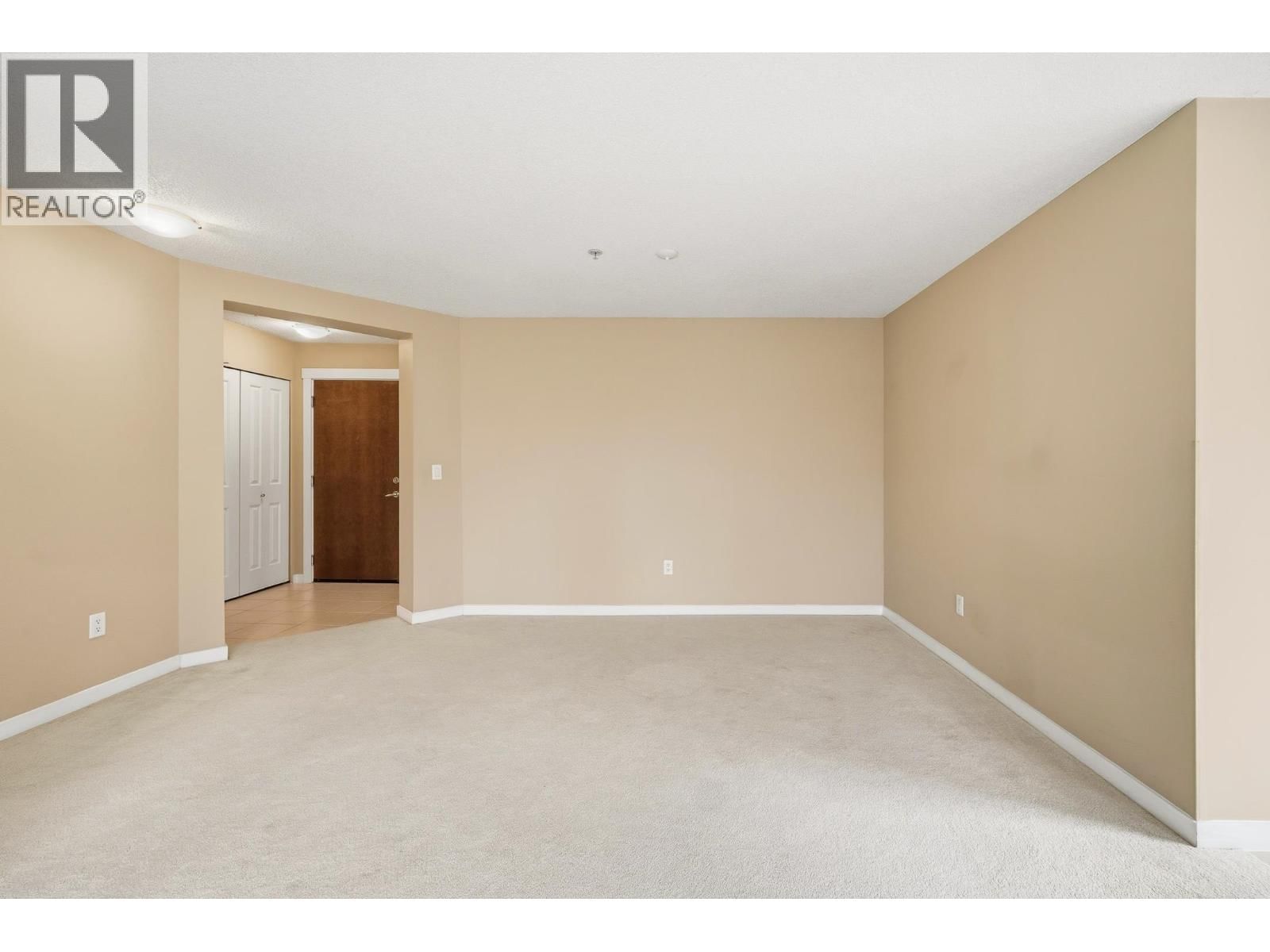 110 - 9199 TOMICKI AVENUE Image 9