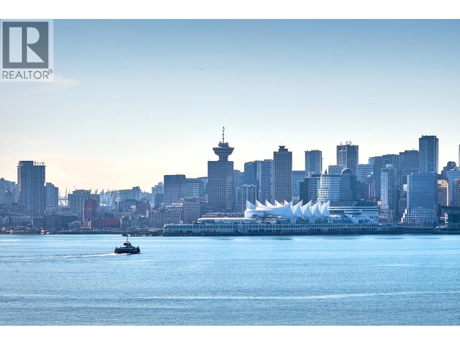 755 HARBOURSIDE Drive, North Vancouver, British Columbia V7P 0G1
