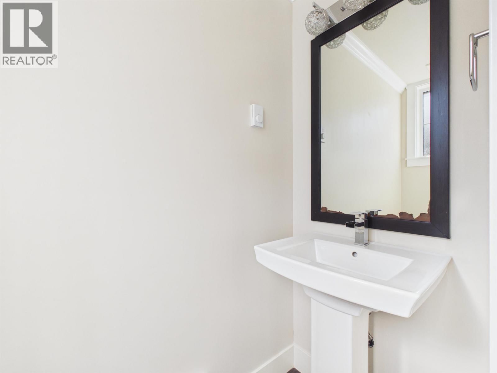 140 - 10151 240 STREET Image 16