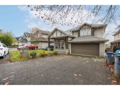15210 82 Avenue | Surrey British Columbia | Slide Image Three