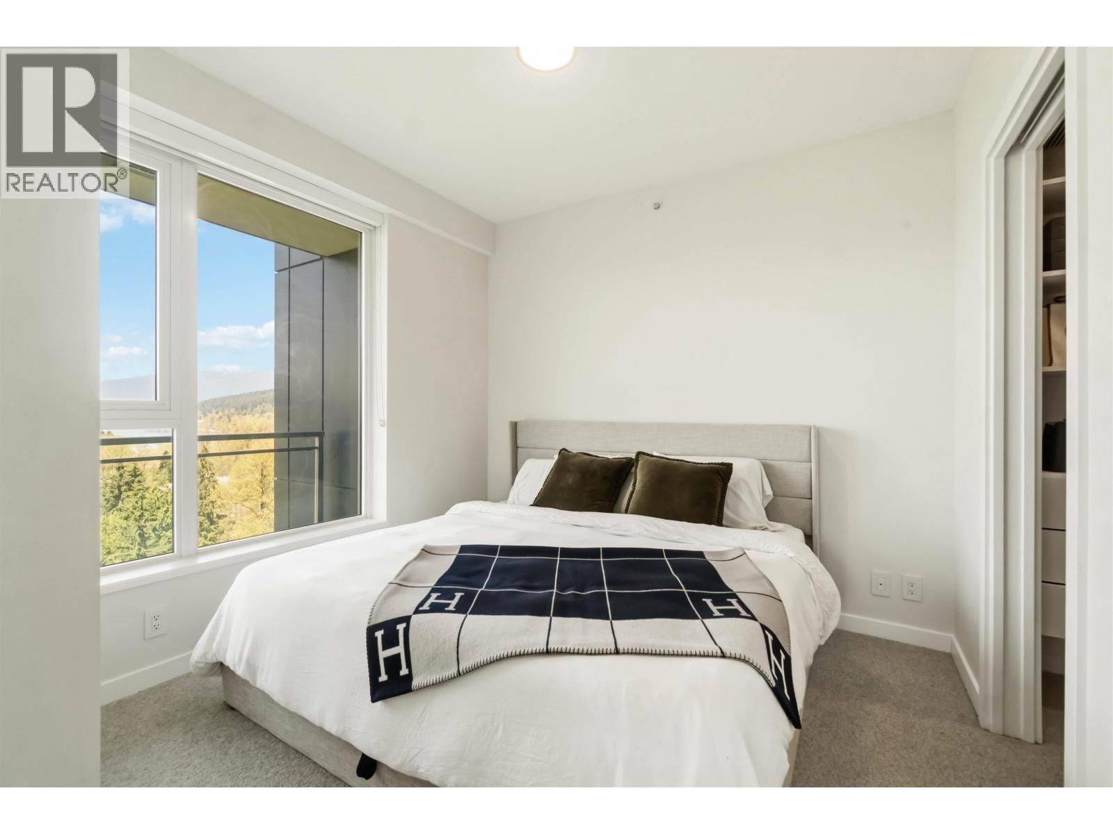 1307 - 308 MORRISSEY ROAD Image 12